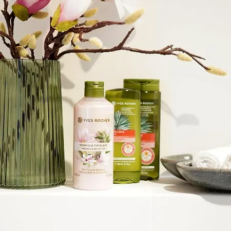 Modern Loft With Balcony In The Heart Of דירה