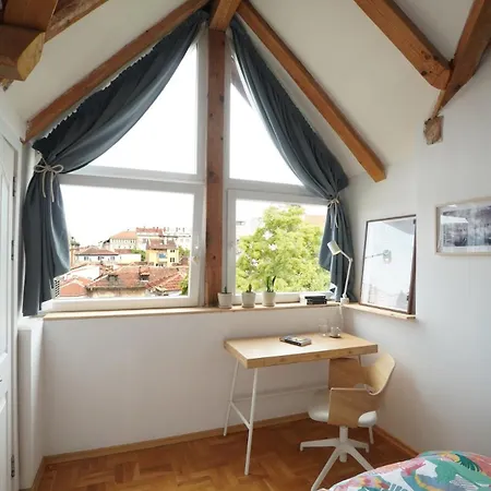 דירה Modern Loft With Balcony In The Heart Of